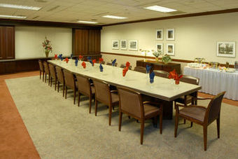 Hotel Holiday Inn Express Charleston-civic Center