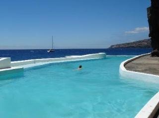 Hotel Albatroz Beach & Yacht Club