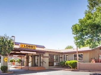 Hotel Sedona Super 8