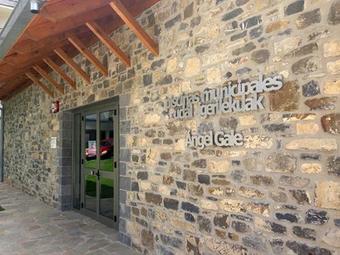 Aiestaenea Apartamentos Rurales