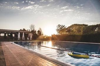 Hotel Villaggio Albergo Al Poggio Dei Papi