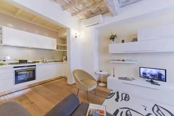 Don Giovanni Halldis Apartment