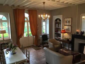 G�te Du Ch�teau D'hodebert