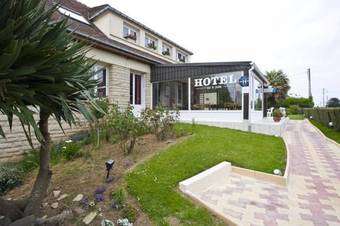 Hotel Du 6 Juin