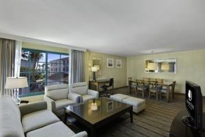 Doubletree Hotel San Pedro