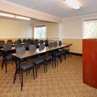 Hotel Comfort Inn & Suites West