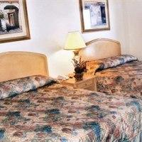 Hotel Bay Breeze Inn