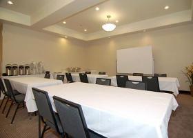 Hotel Comfort Suites