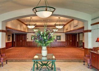 Clarion Highlander Hotel And Conference Center