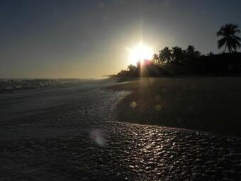 Playa La Roca Ecohotel