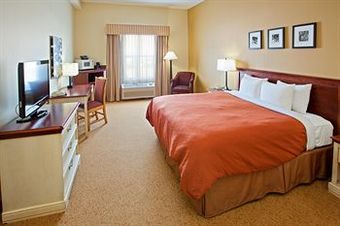 Hotel Country Inn & Suites