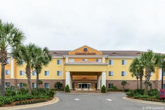 Hotel Comfort Suites