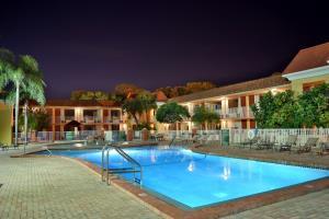 Hotel Quality Inn & Suites Conference Center