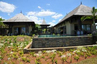 Villa Alicia By Oazure