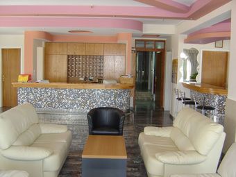 Zeus Hotel