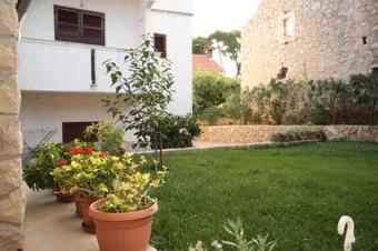 Apartments By The Sea Pasman - 694