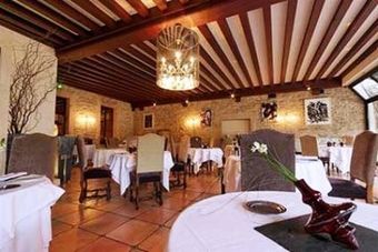 Hotel Castel De Tres Girard