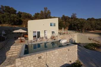 Villa Moly