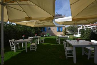 Garden Ada Hotel