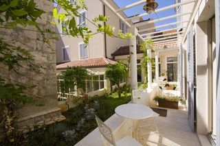 Hotel Croatia