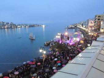 Chalkida Seafront Apartment