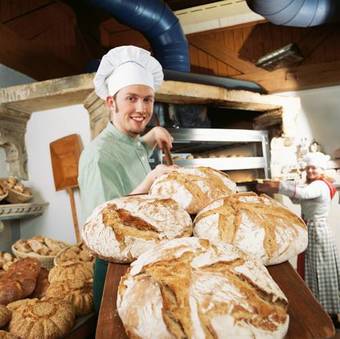 Landzeit Motor-hotel St. Valentin