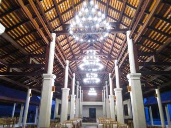 Hotel Le Menara Khao Lak Beachfront Villa & Resort