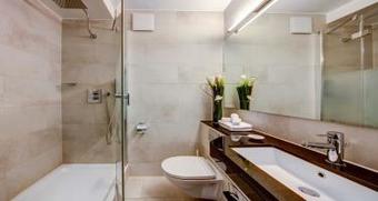 Best Western Premier Hotel Beaulac