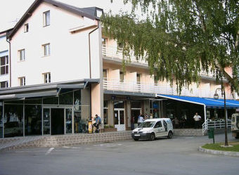Hotel Macola
