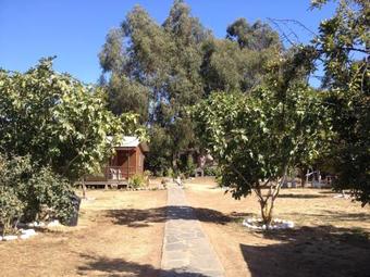 Caba�as Muro De Piedra