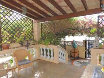 Villa 83