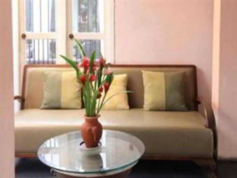 Hotel Tharaburi Resort