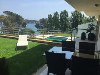 Cam� Del Mar S�agar� Apartment