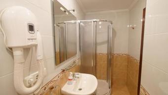Hostal Apain Ht