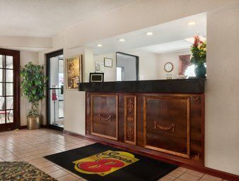 Hotel Super 8 Lancaster