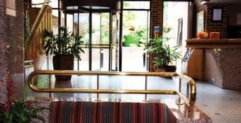 Hotel Best Western Frensham Pond