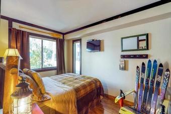 Pine Cone Cottage