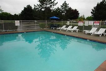 Hotel Motel 6 Seattle North - Kirkland