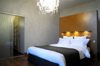 Hotel Chateau De Champlong