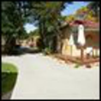 Hotel Kickback Cottages