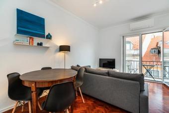 Urbanaas Lisbon Rato Apartments