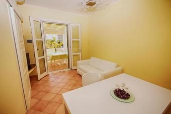 Baia Verde Rooms And Breakfast