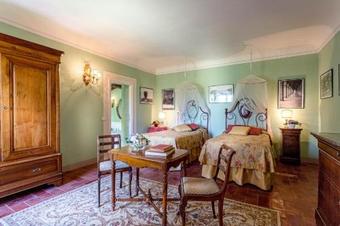 Vorno Villa Sleeps 12 Pool Air Con Wifi