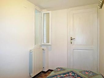 Locazione Turistica Casa Nicol (cnr397)