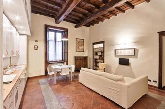 Palazzo Di Città Elegant Apartment