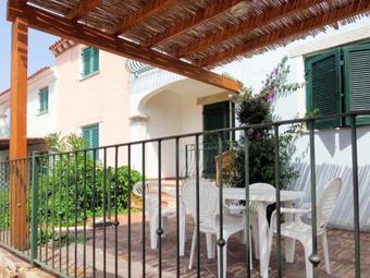 Apartamento Locazione Turistica Residenz Borgo Le Logge (bud110)