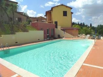 Siena Apartment Sleeps 4 Pool Air Con Wifi