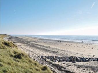 Three-bedroom Holiday Home In Saint-germain-sur-ay