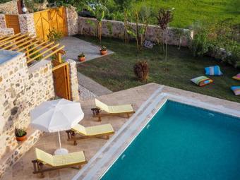 Hotel Apsara Suites