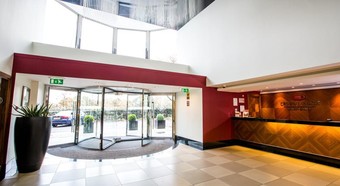 Hotel Crowne Plaza London Ealing (ex Holiday Inn Ealing)